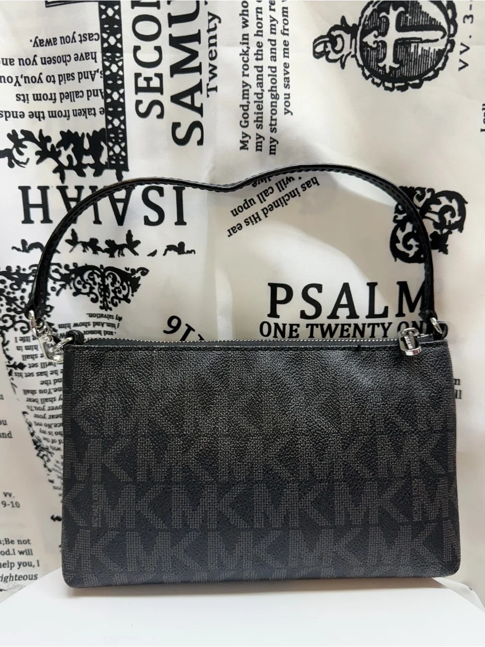 Michael Kors compact michael